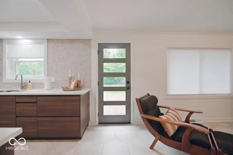 13165 Allisonville Road Fishers IN 46038