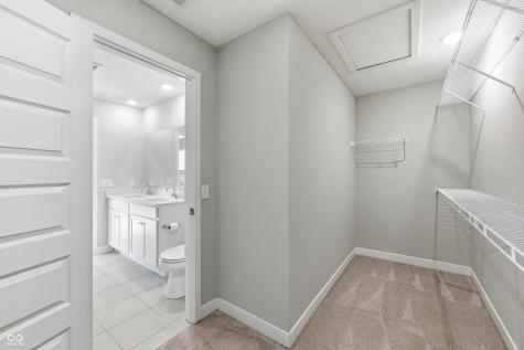 221 Switchgrass Lane Whiteland IN 46184