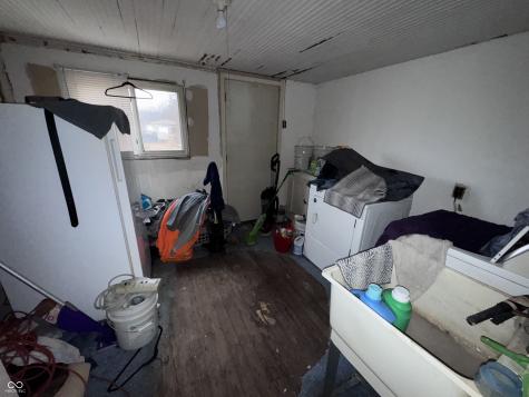 2192 E 300 N Crawfordsville IN 47933