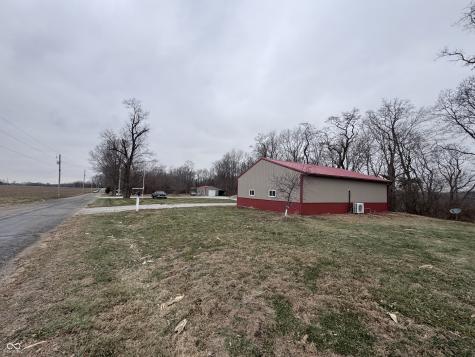 2192 E 300 N Crawfordsville IN 47933