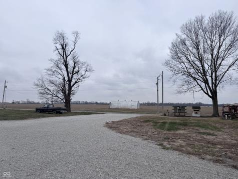 2192 E 300 N Crawfordsville IN 47933