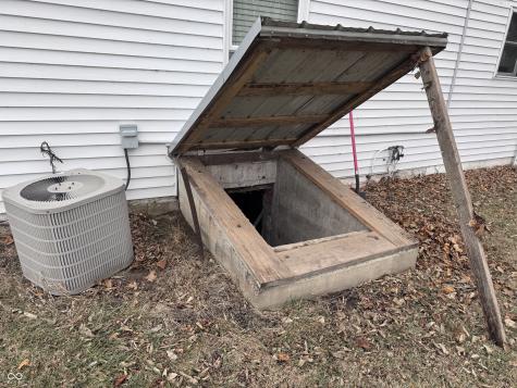 2192 E 300 N Crawfordsville IN 47933