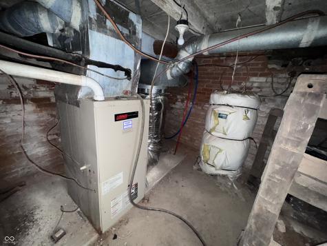 2192 E 300 N Crawfordsville IN 47933