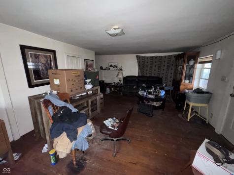 2192 E 300 N Crawfordsville IN 47933