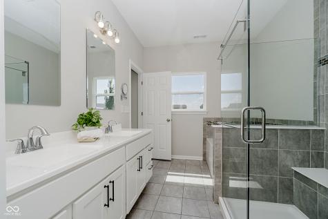 3717 River Jordan Circle Westfield IN 46074