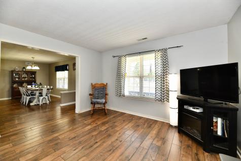 7760 Corsican Circle Avon IN 46123