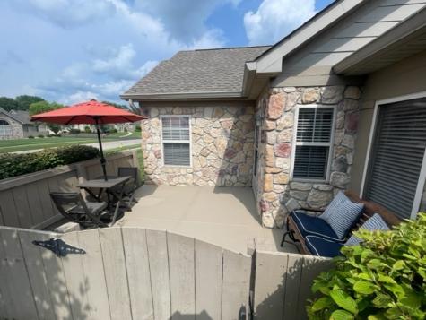 1045 Laurelwood Lane Greenwood IN 46142