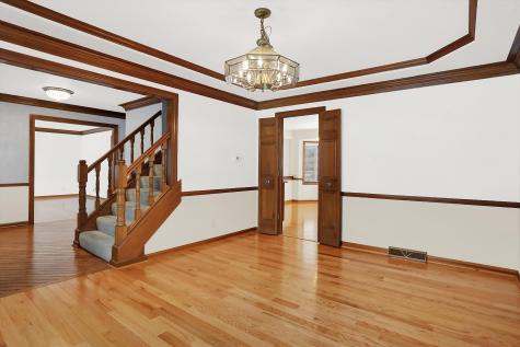 806 Arrowwood Drive Carmel IN 46033