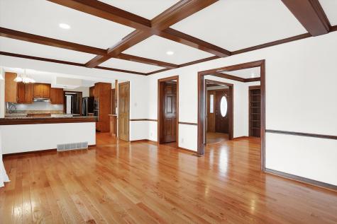 806 Arrowwood Drive Carmel IN 46033