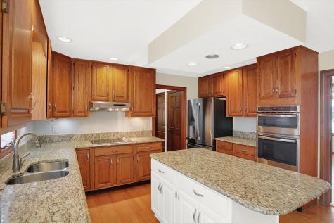 806 Arrowwood Drive Carmel IN 46033