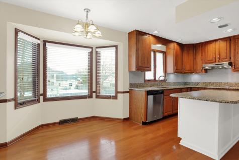 806 Arrowwood Drive Carmel IN 46033
