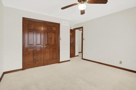 806 Arrowwood Drive Carmel IN 46033