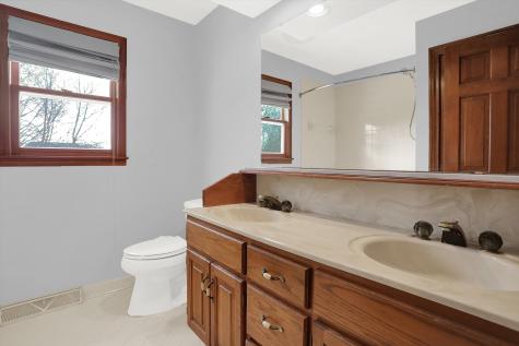 806 Arrowwood Drive Carmel IN 46033