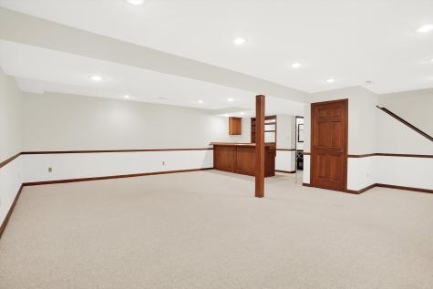 806 Arrowwood Drive Carmel IN 46033