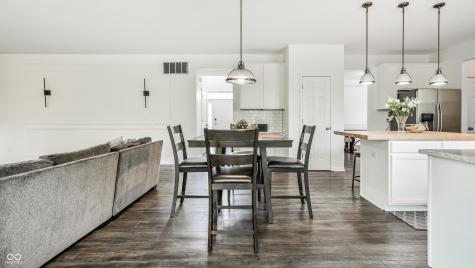 8145 Walden Glen Court Indianapolis IN 46278
