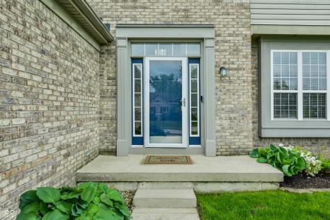 8145 Walden Glen Court Indianapolis IN 46278
