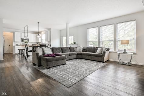 8145 Walden Glen Court Indianapolis IN 46278