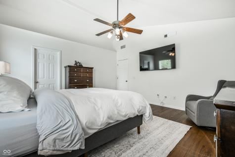 8145 Walden Glen Court Indianapolis IN 46278