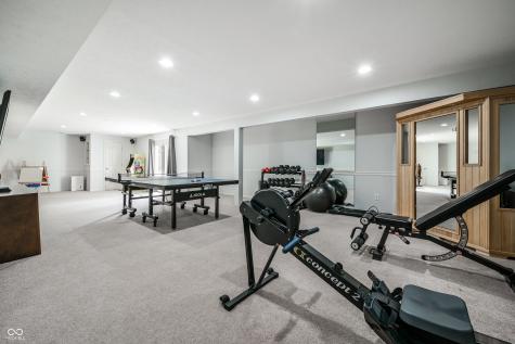 8145 Walden Glen Court Indianapolis IN 46278