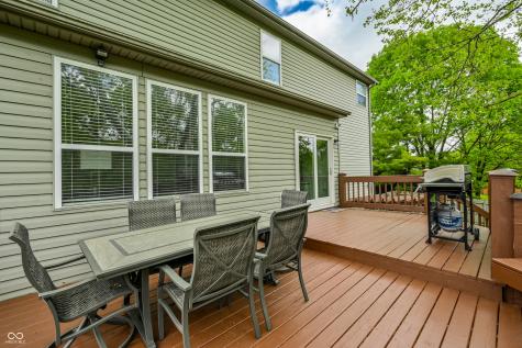 8145 Walden Glen Court Indianapolis IN 46278