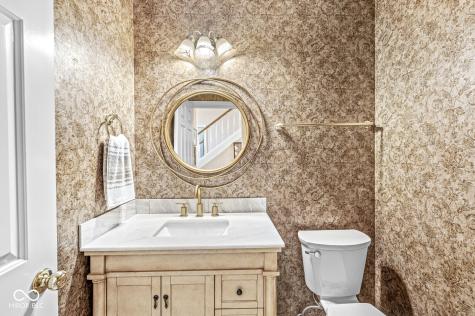 11244 Blackwalnut Point Indianapolis IN 46236