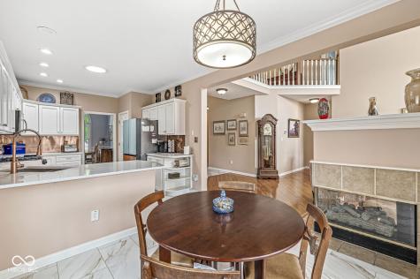 11244 Blackwalnut Point Indianapolis IN 46236