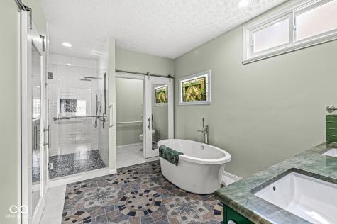 11244 Blackwalnut Point Indianapolis IN 46236