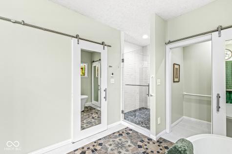 11244 Blackwalnut Point Indianapolis IN 46236