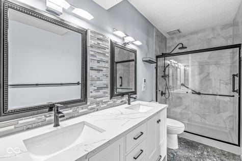 11244 Blackwalnut Point Indianapolis IN 46236