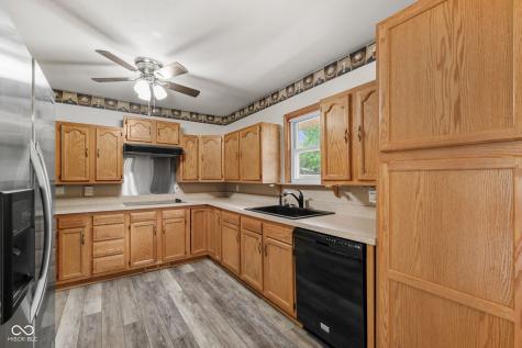 811 Edgewood Drive Mooresville IN 46158