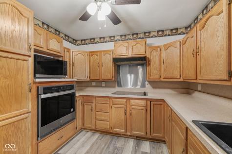 811 Edgewood Drive Mooresville IN 46158
