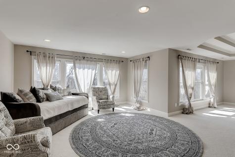 11875 Edgefield Drive Fishers IN 46037