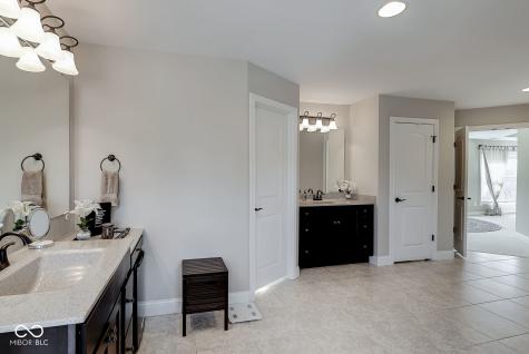 11875 Edgefield Drive Fishers IN 46037