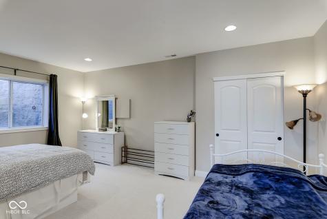 11875 Edgefield Drive Fishers IN 46037
