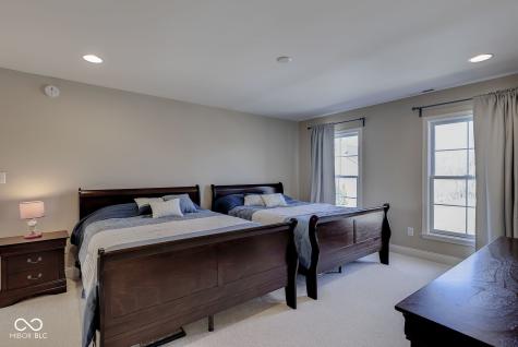 11875 Edgefield Drive Fishers IN 46037
