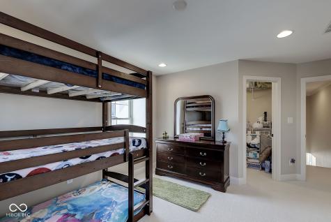 11875 Edgefield Drive Fishers IN 46037