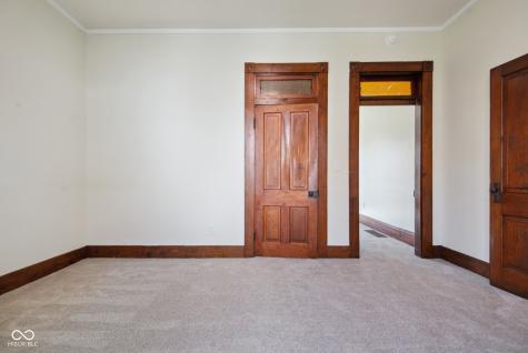 620 Hutchins Avenue Columbus IN 47201