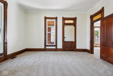 620 Hutchins Avenue Columbus IN 47201