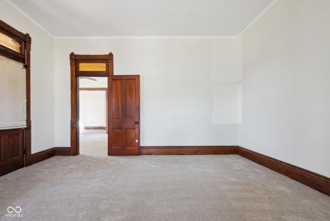 620 Hutchins Avenue Columbus IN 47201