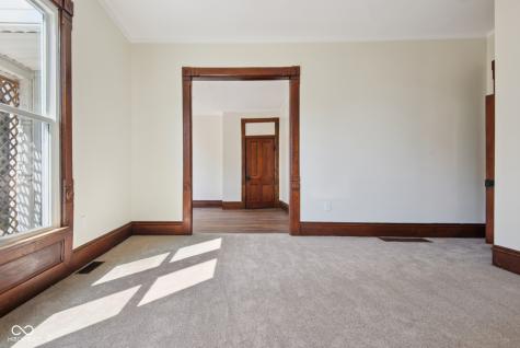 620 Hutchins Avenue Columbus IN 47201