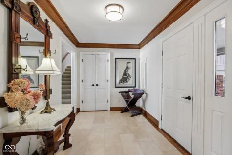 10716 Compass Court Indianapolis IN 46256