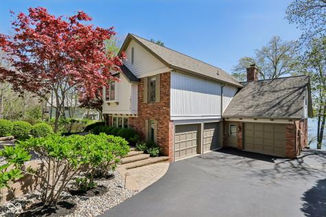 10716 Compass Court Indianapolis IN 46256