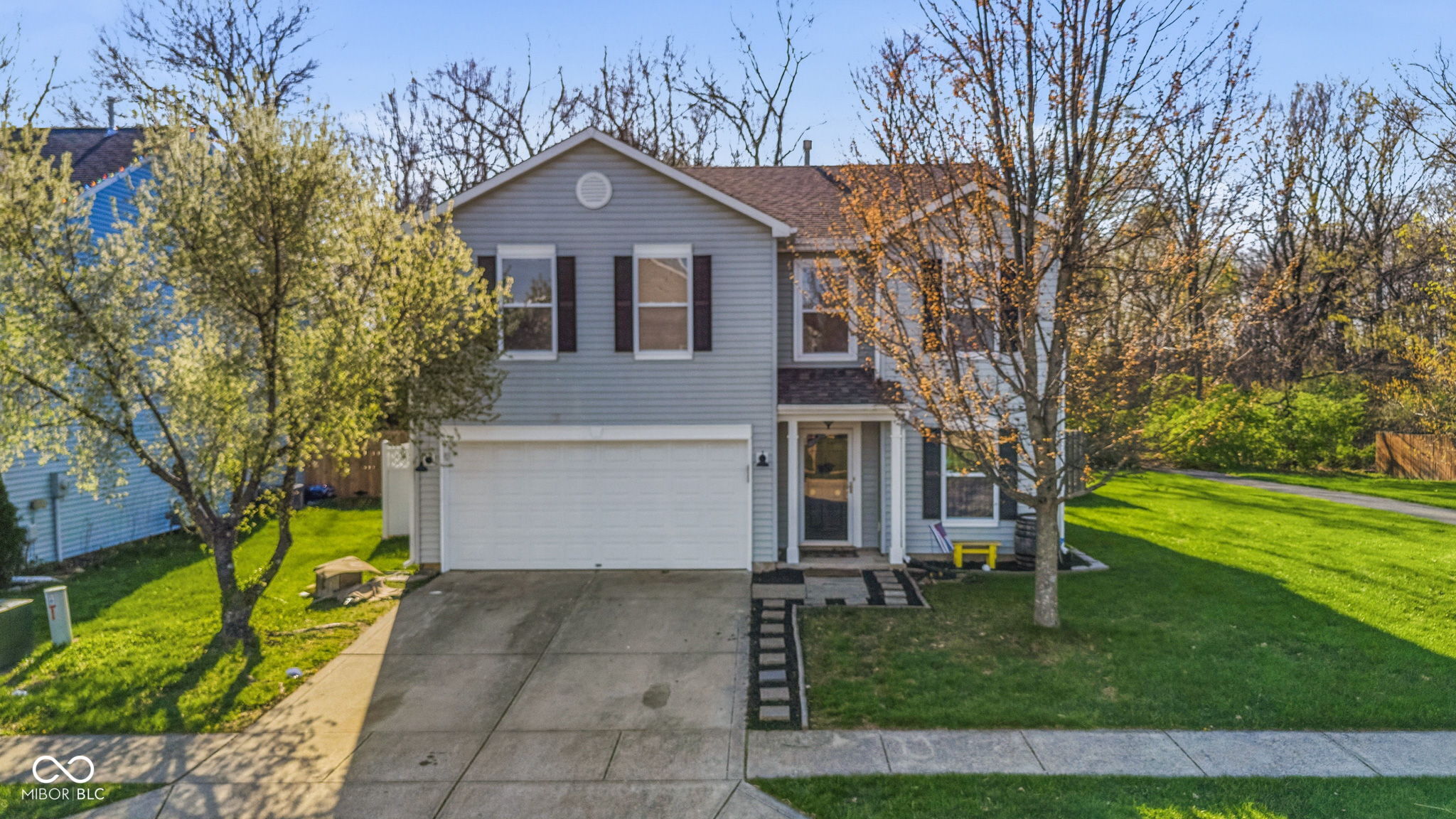 8212 Retreat Lane Indianapolis IN 46259