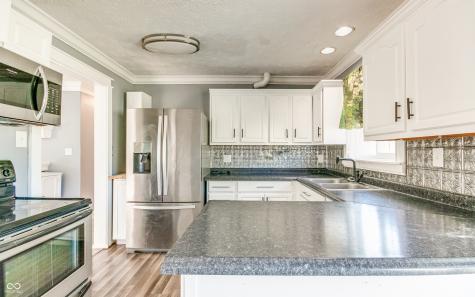 9058 Greenlee Circle Indianapolis IN 46234