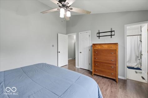 18 Village Parkway Pendleton IN 46064