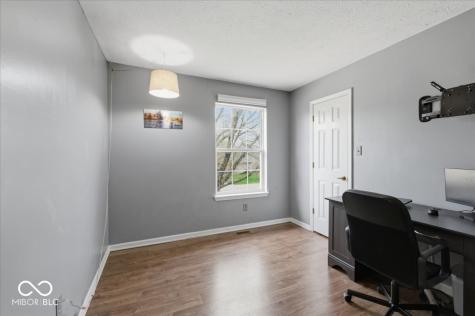 18 Village Parkway Pendleton IN 46064