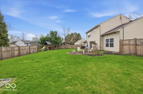 18 Village Parkway Pendleton IN 46064
