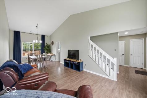 18 Village Parkway Pendleton IN 46064