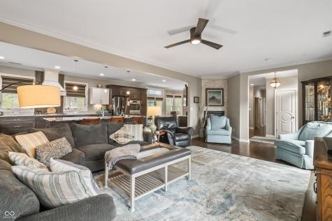 8928 Carriage Lane Indianapolis IN 46256
