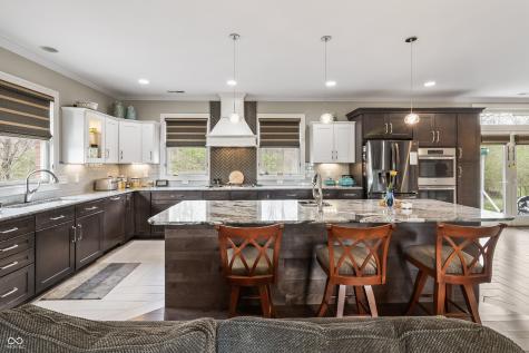 8928 Carriage Lane Indianapolis IN 46256